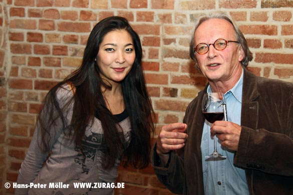 "Frauen mit Seeblick" Ausstellungseröffnung durch Prof. F.W.Bernstein - Fotos der Vernissage von Hans-Peter Möller